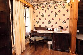 Om Vilas Benares, Varanasi