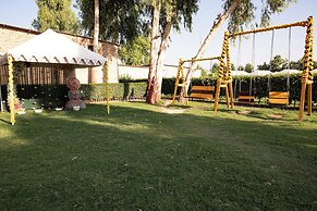 Om Vilas Benares, Varanasi