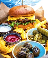 Banana Alaçatı Food & Stay - Adults Only