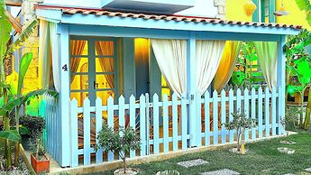 Banana Alaçatı Food & Stay - Adults Only