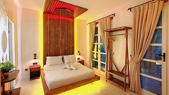 Banana Alaçatı Food & Stay - Adults Only