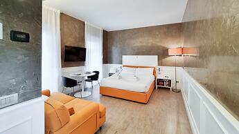 Italianway - Corso Venezia 7 - Aida