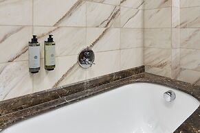 Italianway - Corso Venezia 7 - Traviata