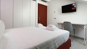 Italianway - Corso Venezia 7 - Traviata