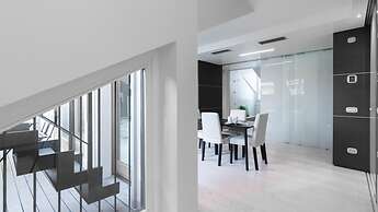 Italianway - Corso Venezia 7 - Traviata