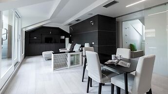 Italianway - Corso Venezia 7 - Traviata