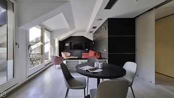 Italianway - Corso Venezia 7 - Traviata