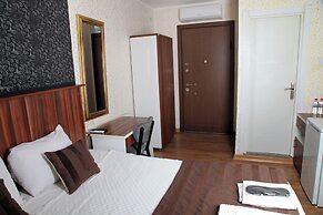 Garden Hill Hotel