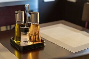 Kalithea train station 1bedroom 2persons