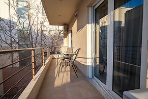 Kalithea train station 1bedroom 2persons