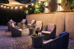 Portal House Apartments