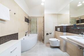 Portal House Apartments