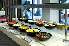 Hard Rock Hotel Marbella – Puerto Banús