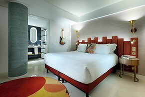 Hard Rock Hotel Marbella – Puerto Banús