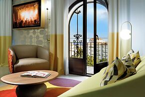 Hard Rock Hotel Marbella – Puerto Banús