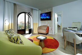 Hard Rock Hotel Marbella – Puerto Banús