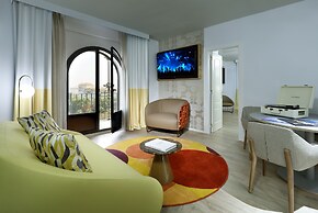 Hard Rock Hotel Marbella – Puerto Banús