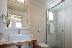 Sea Breeze Santorini Beach Resort, Curio Collection Hilton