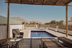 Sea Breeze Santorini Beach Resort, Curio Collection Hilton