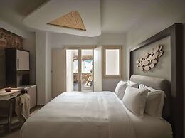 Sea Breeze Santorini Beach Resort, Curio Collection Hilton