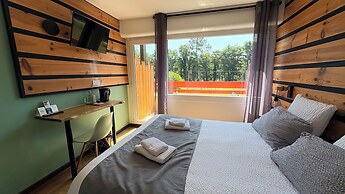 Logis Hôtel Paris-Madrid