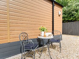 The Cotswold Holiday Lodge