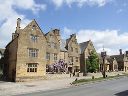 The Cotswold Holiday Lodge