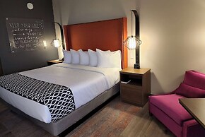 La Quinta Inn & Suites By Wyndham Pflugerville