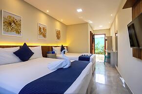 Santorini Beach Hotel