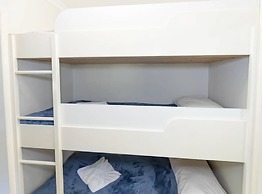 Tasman Holiday Parks-Cairns Cool Waters