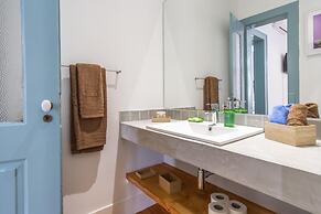 LV Premier Baixa DO1 Spacious Central AC Design