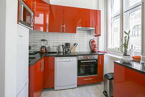 LV Premier Chiado CH6 AC Elevator Central new