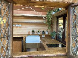 Wood Cabin & 4 Large Bell Tents - Hapus Hideaway