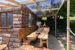 Wood Cabin & 4 Large Bell Tents - Hapus Hideaway