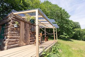 Wood Cabin & 4 Large Bell Tents - Hapus Hideaway