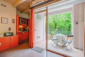 Orange Apartment Desenzano With Wi-fi