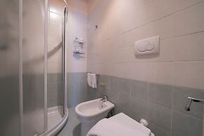 Orange Apartment Desenzano With Wi-fi