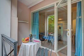 Blue Apartment Desenzano With Wifi