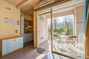 Blue Apartment Desenzano With Wifi