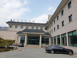 Munkyung Tourist Hotel