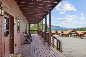 Pinnacle Pool View Lodge #625