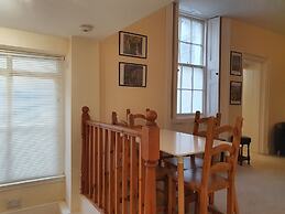 Impeccable 1-bed Apartment in Ilfracombe