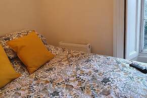 Impeccable 1-bed Apartment in Ilfracombe