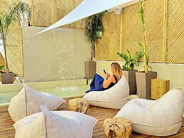 Athens The L7 Str - Luxury Boutique Collection Hotel