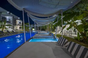 Adonis Luxury Village