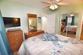 0406 Waters Edge Resort 1 Bedroom Condo by RedAwning