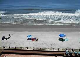 0406 Waters Edge Resort 1 Bedroom Condo by RedAwning