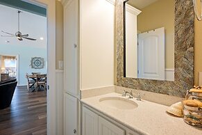 The Esscape 3 Bedroom Home by RedAwning