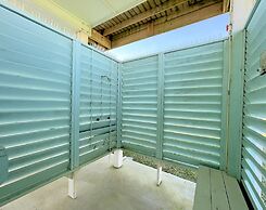 The Esscape 3 Bedroom Home by RedAwning