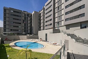 Apartment With Pool and Gym, Piornais Residence I